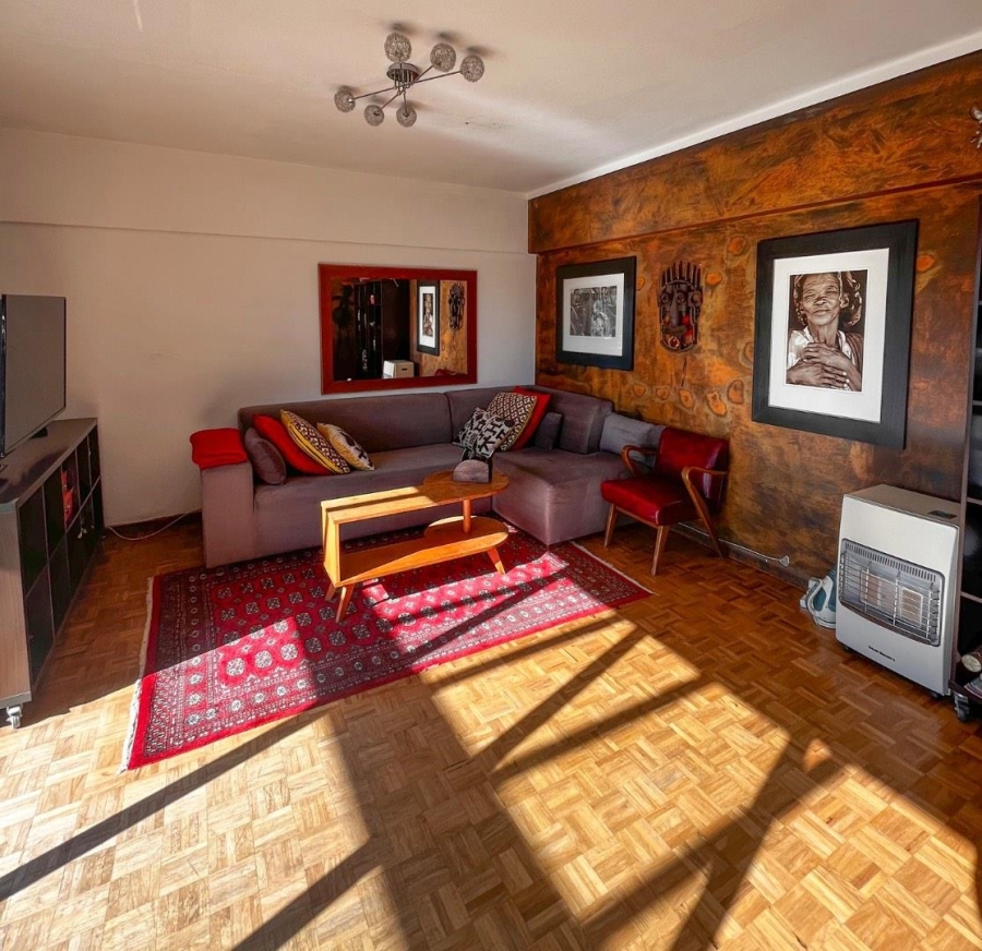 1 Bedroom Property for Sale in Sea Point Western Cape